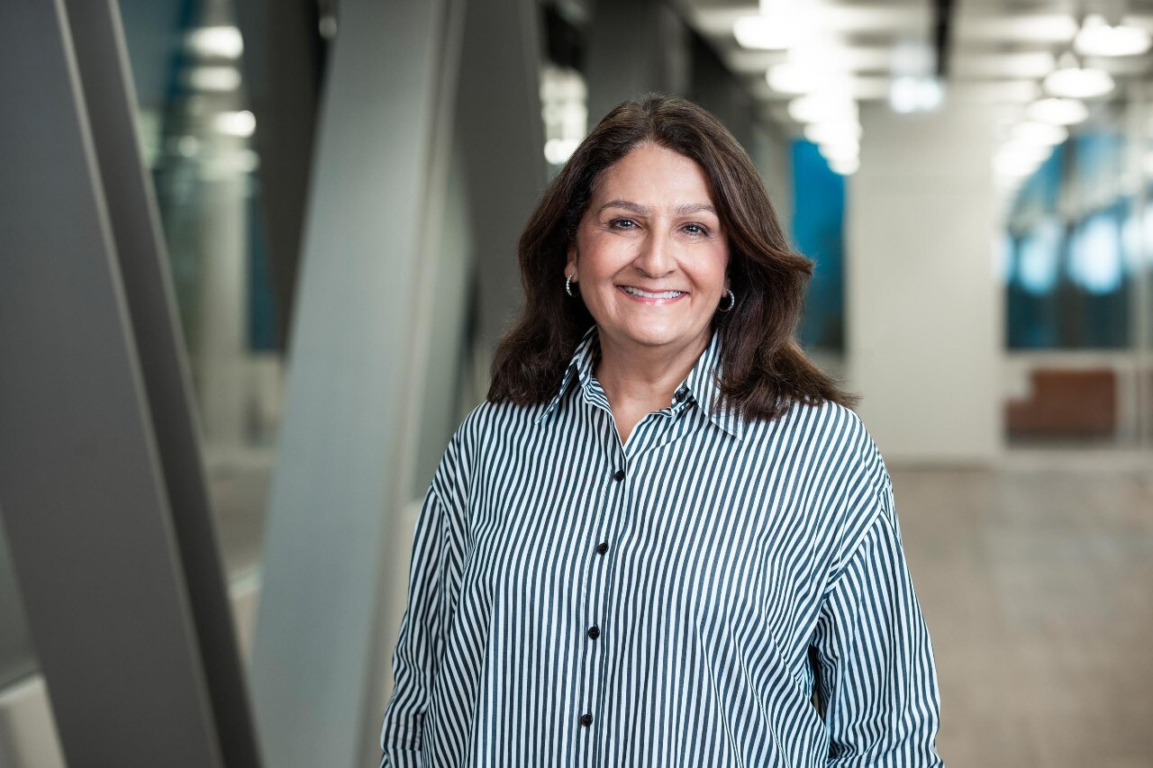 Please enter alternative text here (optional)