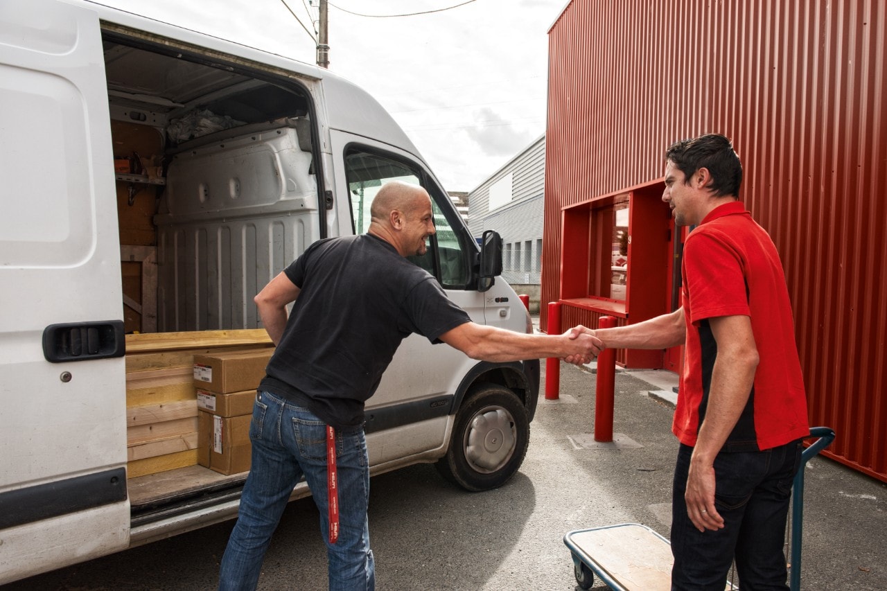 Europeen,France,2016,Hilti Store,
Possible Formats: 2:1, 3:1, Landscape