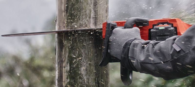 SCN 60-22 Cordless chainsaw 16” | 40cm battery chainsaw for wood demolition and cutting wood beams, CLT, and timber (Nuron battery) Applications 1