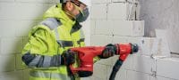 TE 500 SDS-Max chipping hammer Robust SDS Max (TE-Y) demolition hammer for light-duty chiseling in concrete and masonry Applications 3