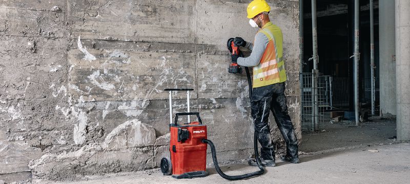 VC 4LX-22 T15 Cordless L-Class dust extractor Powerful cordless dust extractor with large container for connection with power tools and jobsite clean ups (wet & dry), 15l (8 gallon) tank (Nuron battery) Applications 1