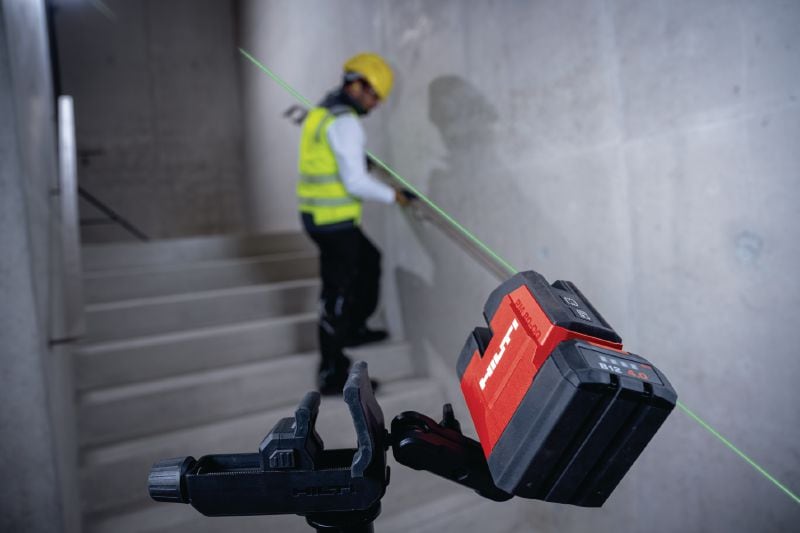PM 20-CG 12V Plumb and cross line laser Green beam combi-laser with 2 lines and 5 points for plumbing, leveling, aligning and squaring (12V battery platform) Applications 1