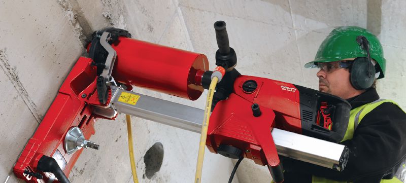DD 150-U Core drill Versatile diamond drilling tool for handheld or rig-based coring up to 160 mm (6-1/4”) Applications 1
