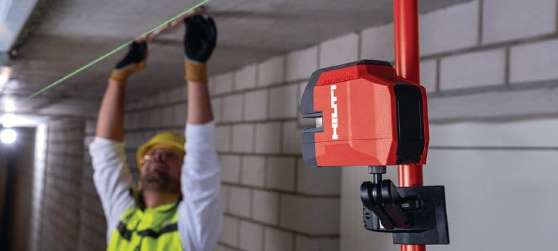 PM 20-CG Plumb and cross line laser Green beam combi-laser with 2 lines and 4 points for plumbing, leveling, aligning and squaring Applications 1