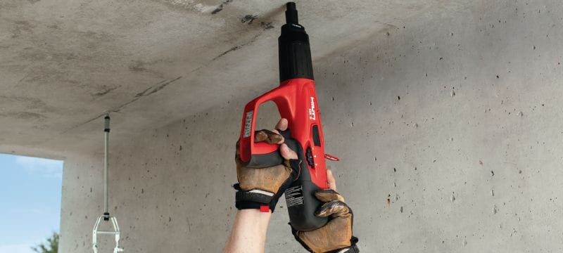 DX 5-F10 Powder-actuated tool Digitally enabled, fully automatic and high-productivity powder actuated nailer for fastening W10 threaded studs Applications 1