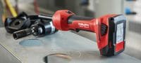 NPU 100-A Cordless knockout punch Compact and versatile cordless knockout tool to punch conduit size holes Applications 1