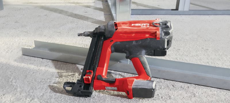 GX 2 Gas-actuated fastening tool Short-stroke gas nailer for drywall track Applications 1