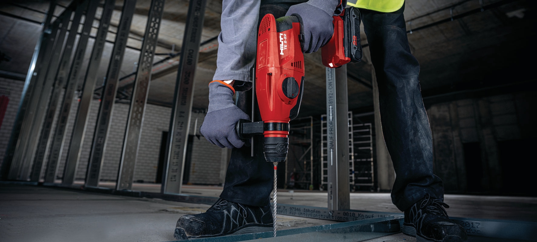 TALADRO PERCURTOR HILTI TE 2 600W