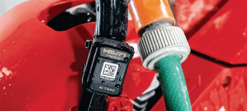 AI T380 Tracking tag Robust smart tag to connect construction equipment with the Hilti ON!Track asset management system – simplifying the inventory process and tracking all your tools/equipment Applications 1
