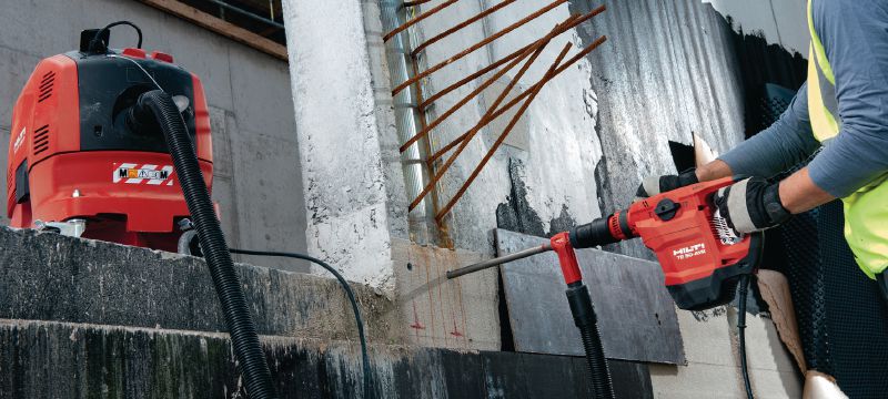 TE 50-AVR Rotary hammer Our most compact SDS Max (TE-Y) rotary hammer for lightweight comfort and control while drilling or chiseling in concrete, stone, and masonry Applications 1