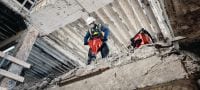 TE 2000-22 TE-S Cordless jackhammer Powerful and light battery-powered jackhammer for breaking up concrete and other demolition work (Nuron battery platform) Applications 2