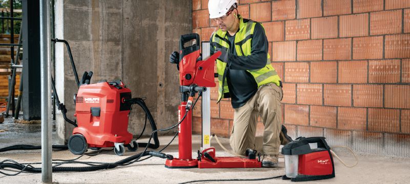 DD 150-U Core drill Versatile diamond coring machine for handheld or rig-based coring from 8-162 mm (5/16 - 6-3/8) in diameter Applications 1