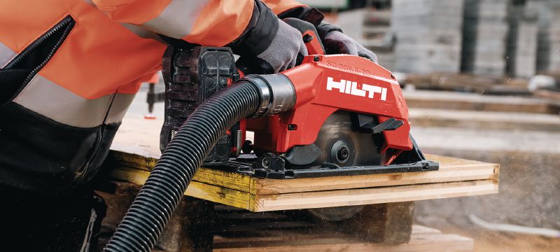 SC 30WR-22 Cordless circular saw Cordless circular saw with pre-mounted 190 mm | 7-1/4” blade, for precise cuts up to 70 mm│2-3/4 in wood and wood-based panels (Nuron battery platform) Applications 1