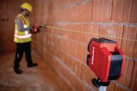 PM 20-CG Plumb and cross line laser Green beam combi-laser with 2 lines and 5 points for plumbing, leveling, aligning and squaring Applications 1